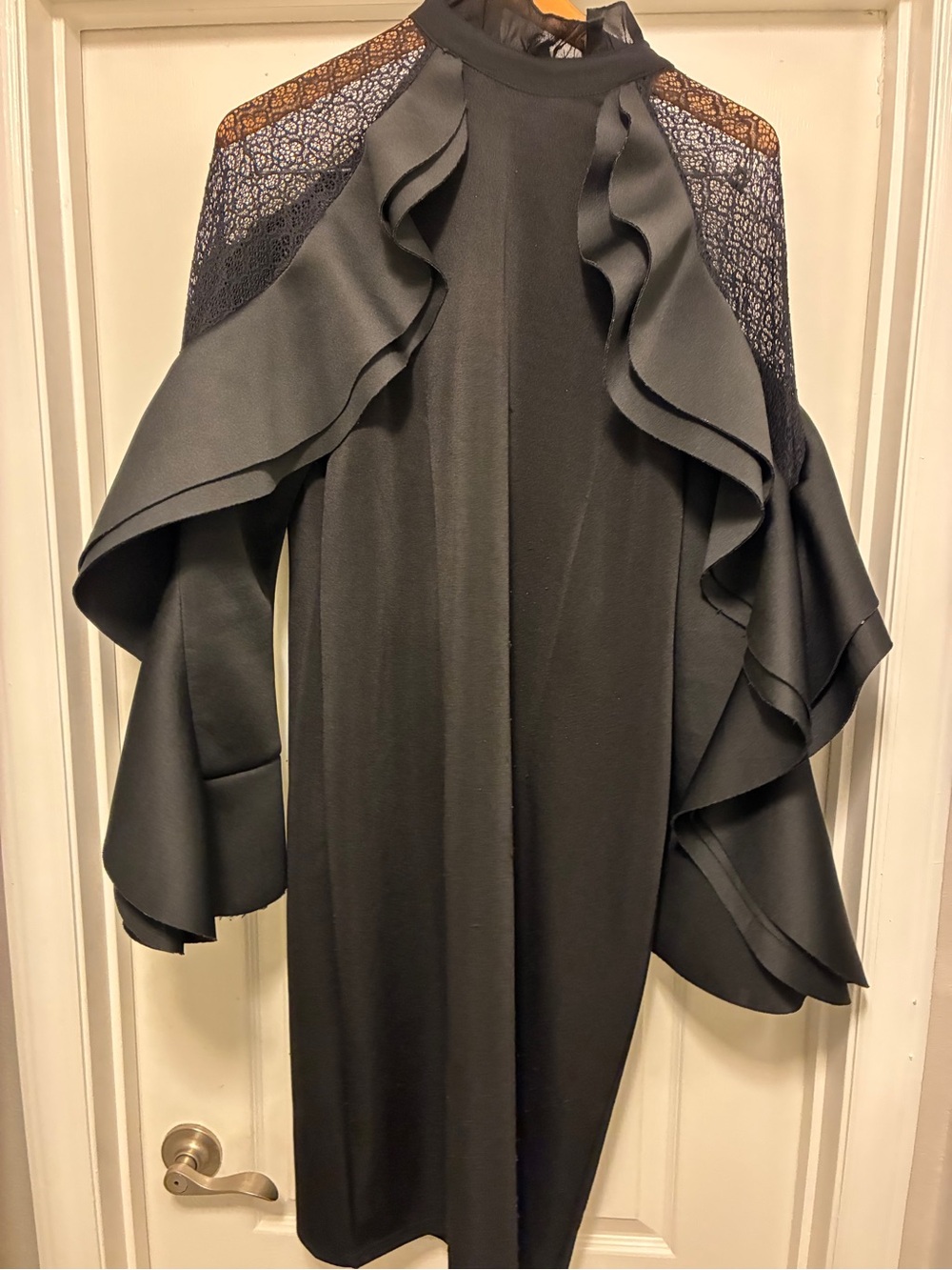 Black Ruffle Lace-Sleeve Women's Dress